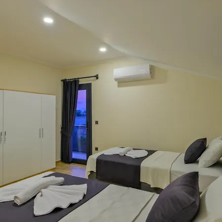 Merkez Tulipa 2 Фетхие